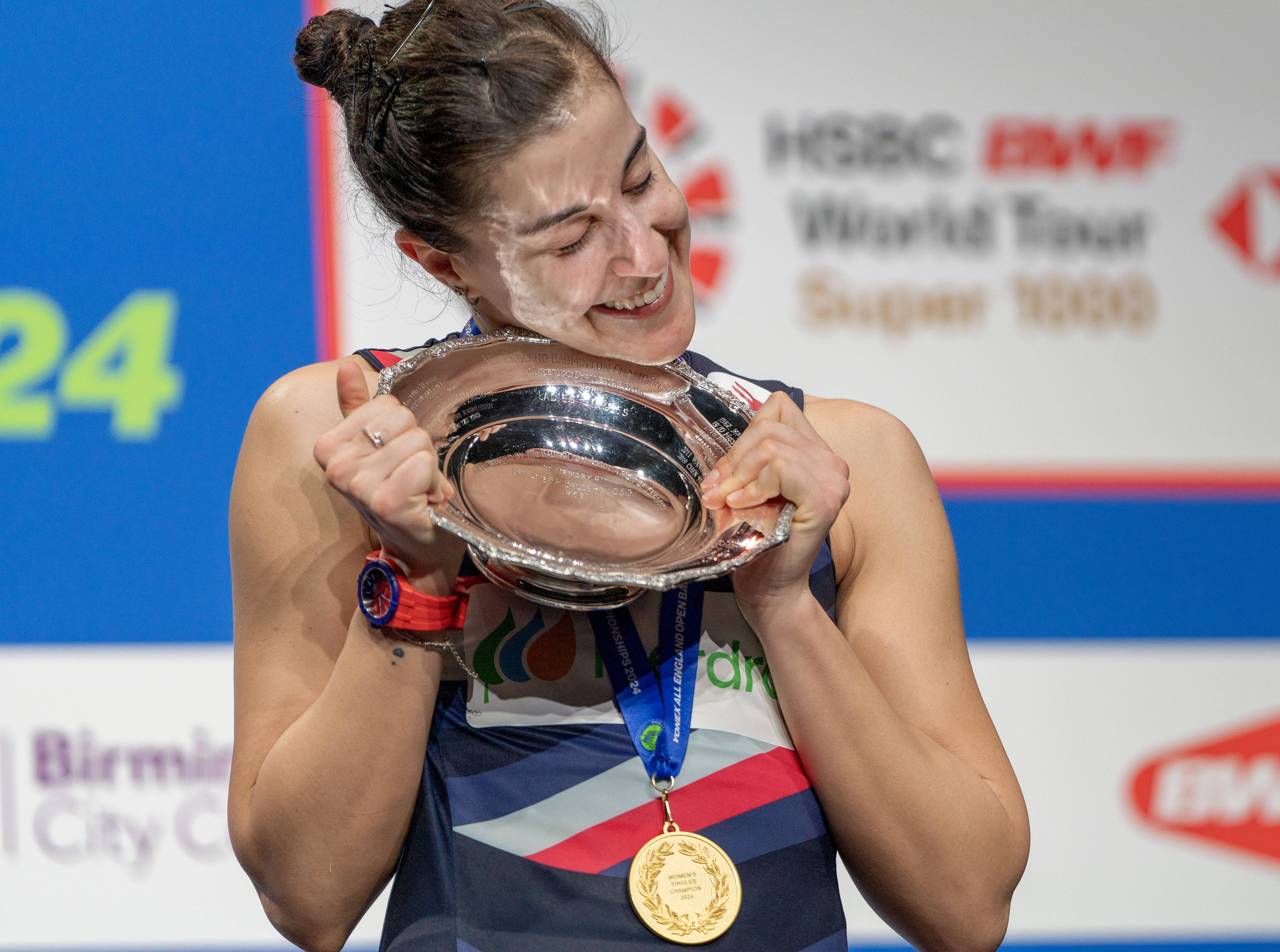 包含丹麦羽毛球队险胜马来西亚羽毛球队，马琳绝境逆转的词条