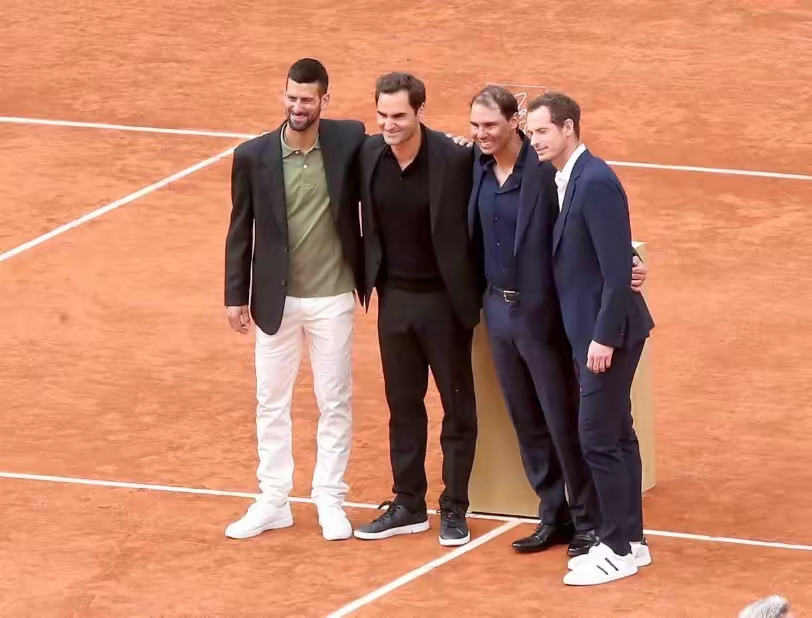 英国网球队完胜意大利网球队，德约科维奇统治全场的简单介绍