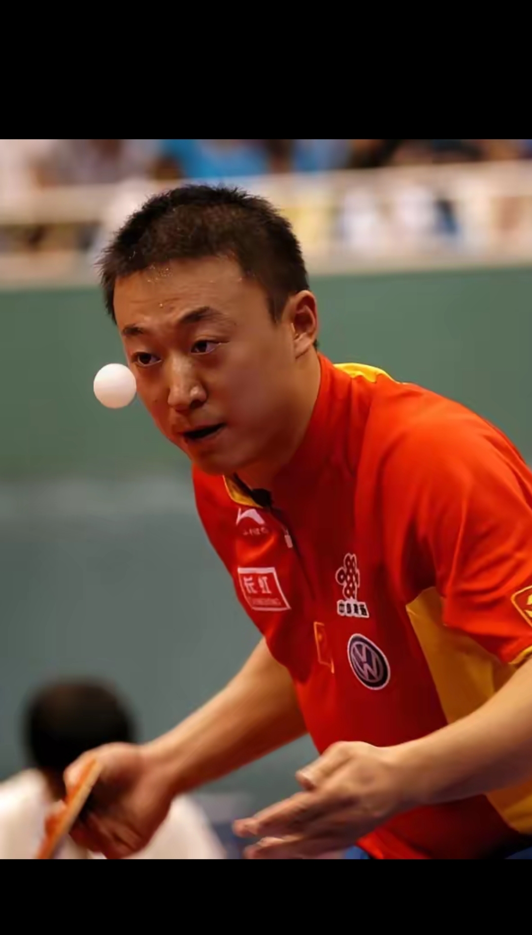 印尼羽毛球队力克中国羽毛球队，马琳统治全场