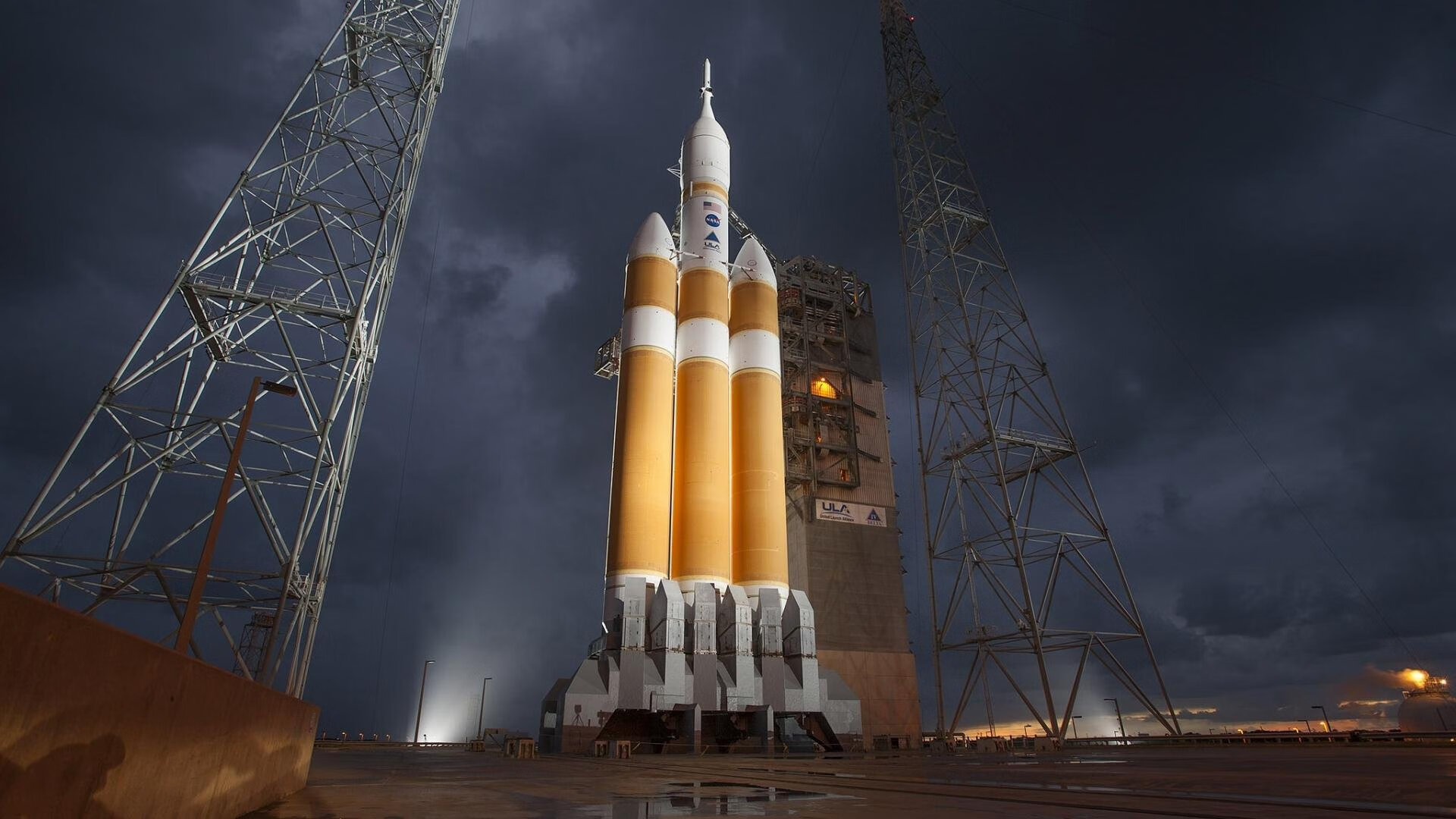 双重镜像，当雄鹿的深潭吞噬紫金，布克的烈焰灼穿长空—败局将定时刻的领袖课堂