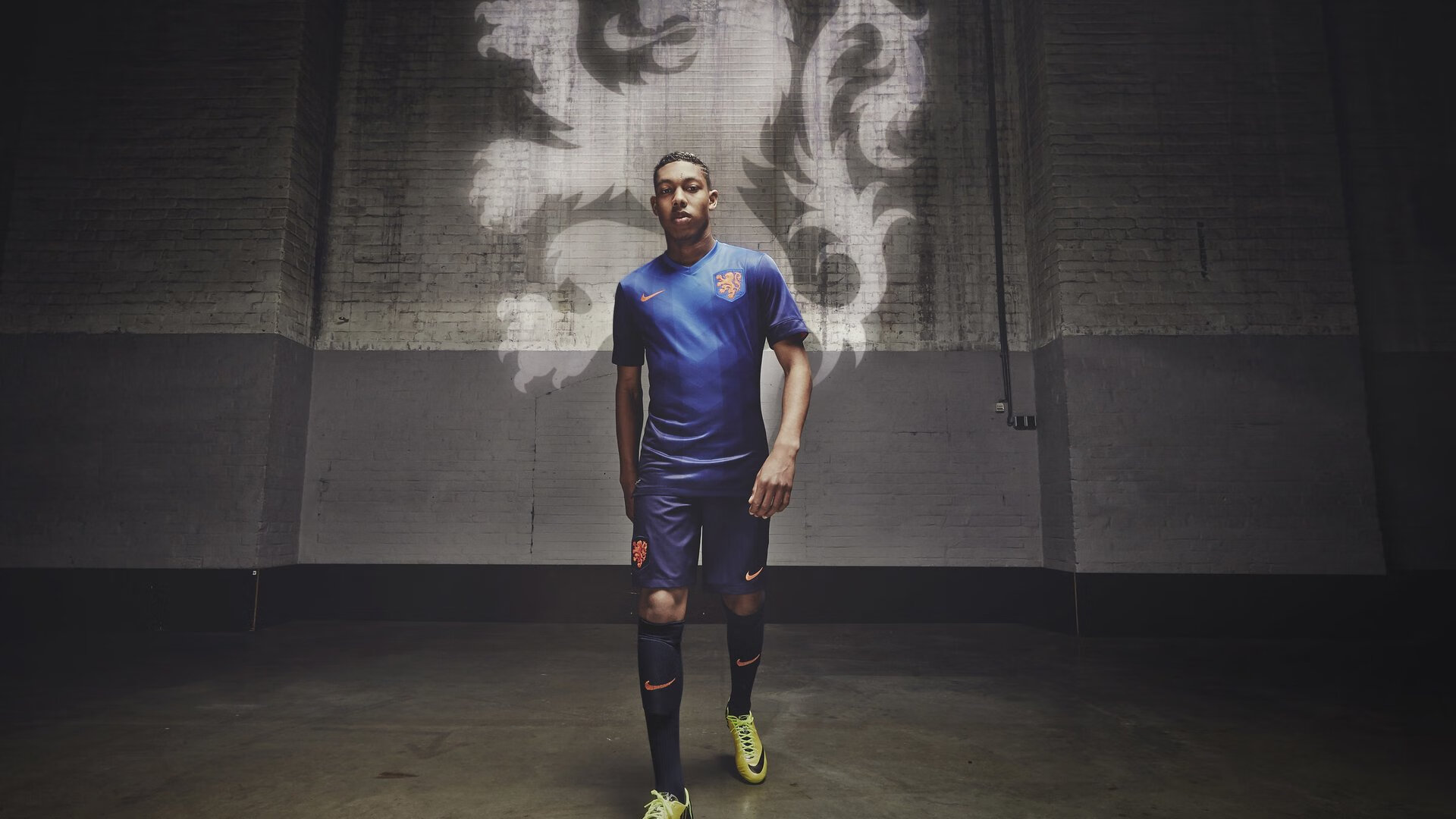 蓝衣雄鹰,当坎特戴上尼日利亚羽翼,于争冠战击沉德国战车