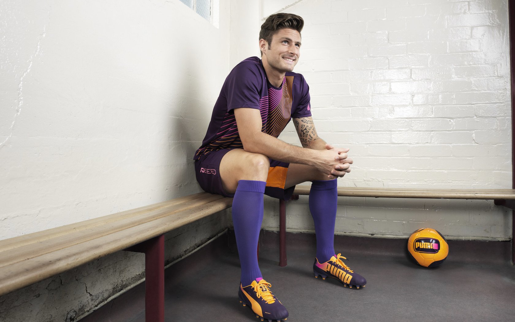 绿白军团遇阻,维尼修斯狂飙突进演绎唯一破局