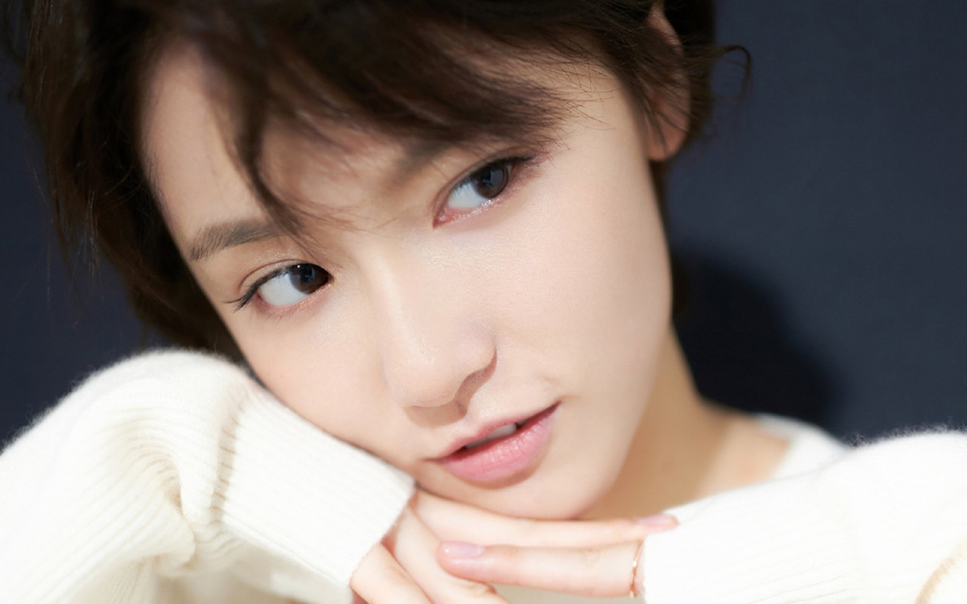 鱼腩掀翻航母!年度焦点战,奇才团队篮球打崩快船三巨头